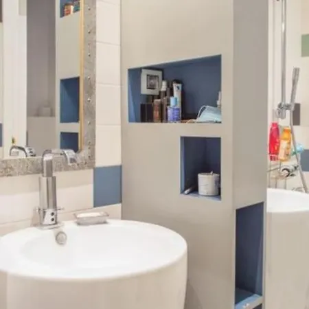 Arc De Triomphe - Luxury With A Sense Of Apartment
